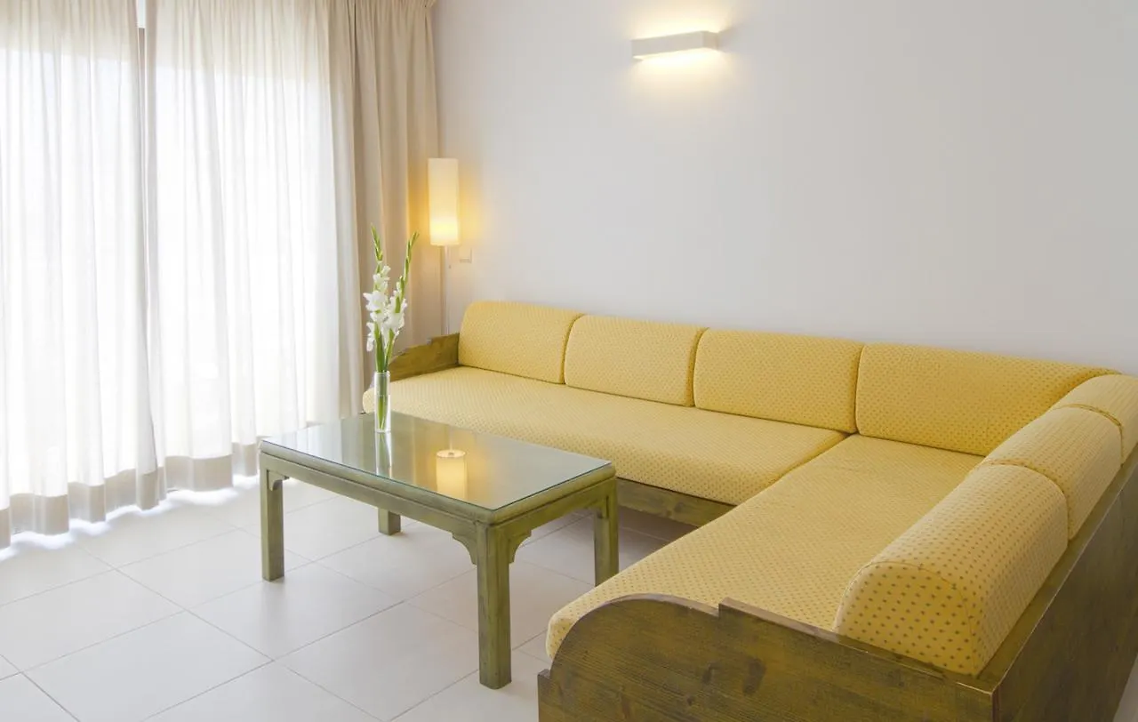 Apartamentos Bon Lloc Santa Eularia des Riu