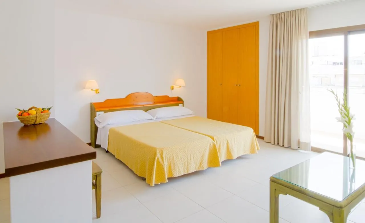Apartamentos Bon Lloc Santa Eularia des Riu Apartment
