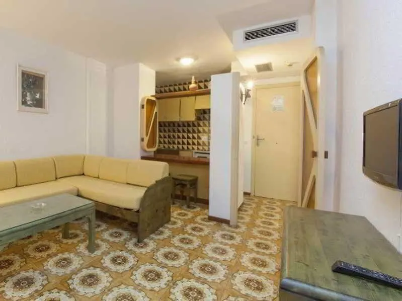 Apartamentos Bon Lloc Santa Eularia des Riu Apartment