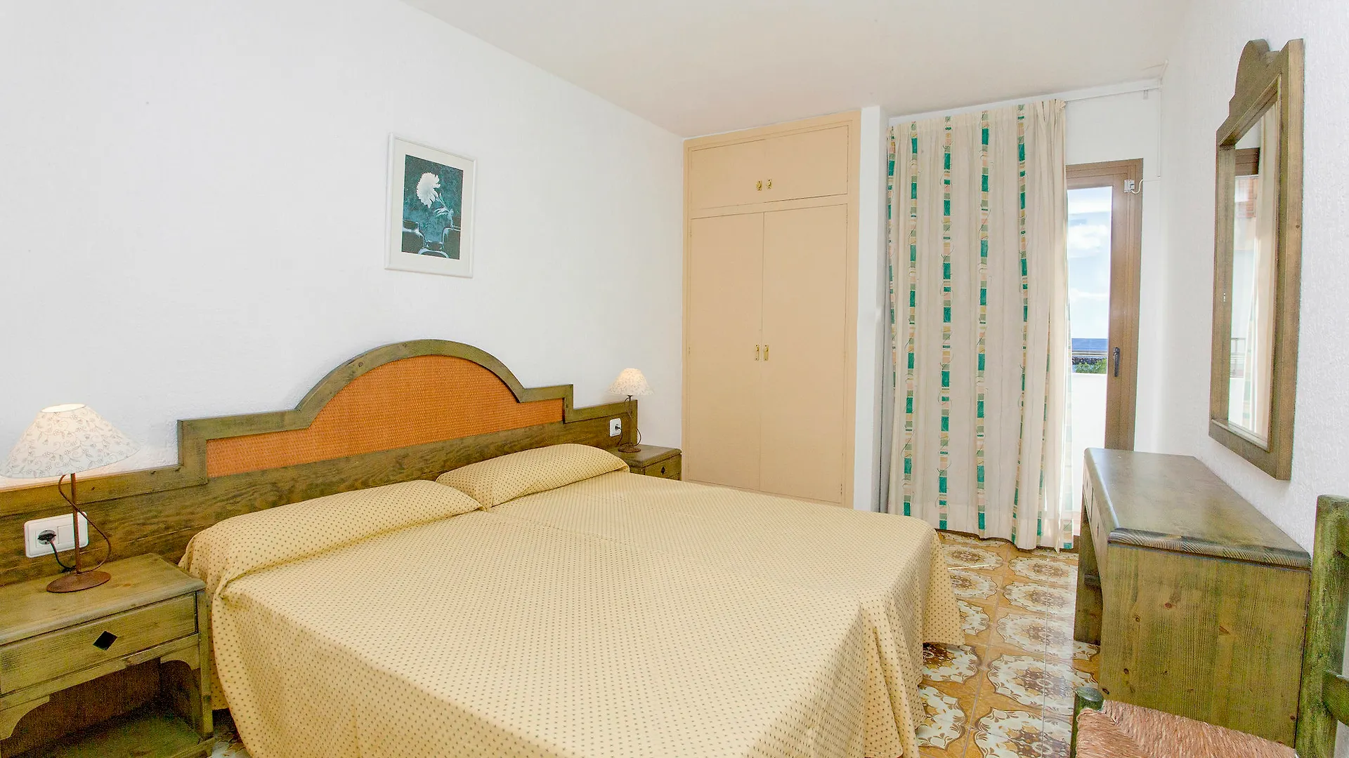 Apartamentos Bon Lloc Santa Eularia des Riu Spain