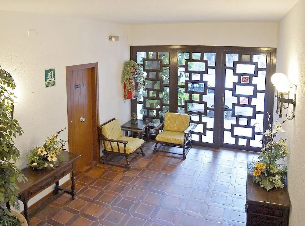 Apartamentos Bon Lloc Santa Eularia des Riu 0*,