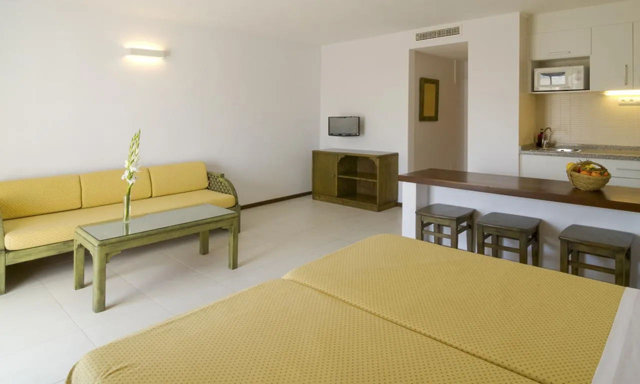 Apartamentos Bon Lloc Santa Eularia des Riu Apartment