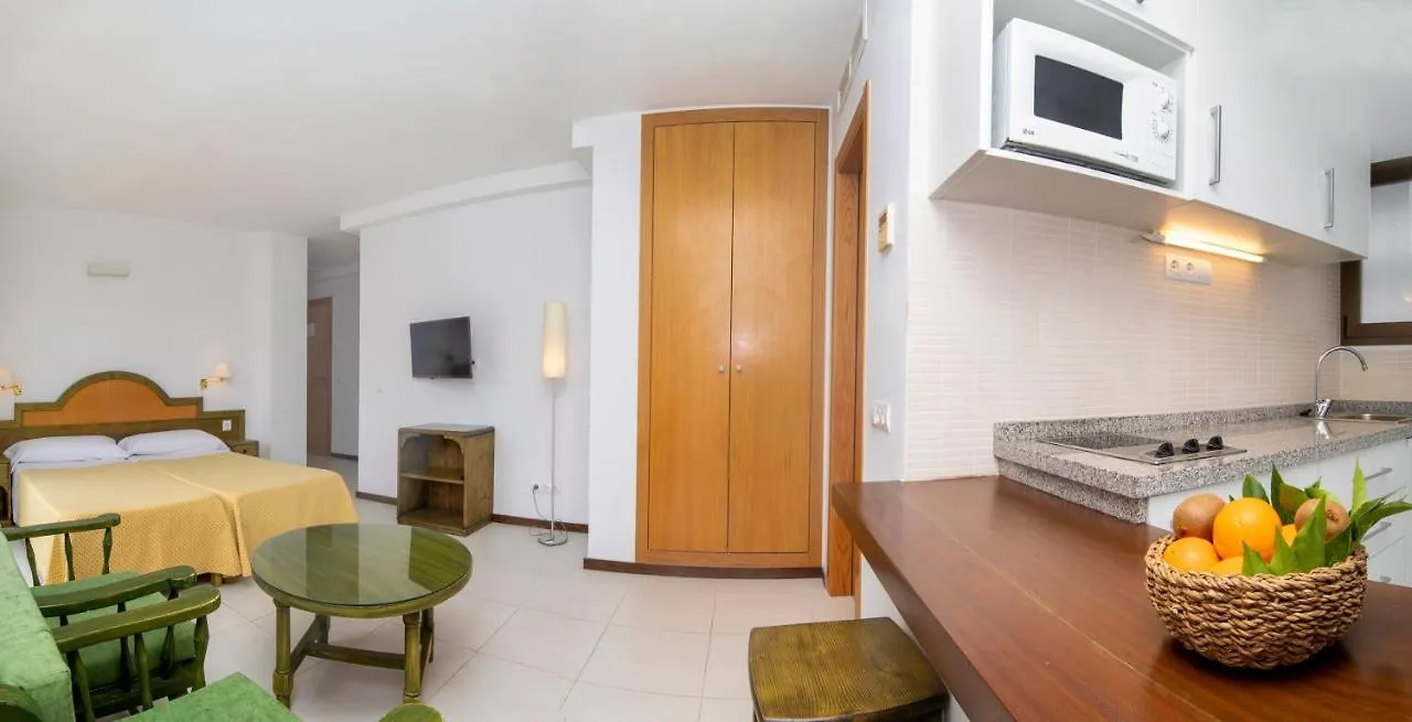 Apartamentos Bon Lloc Santa Eularia des Riu 0*,  Spain